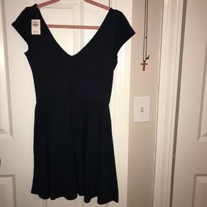 Hollister V-Back shortsleeve Navy blue dress